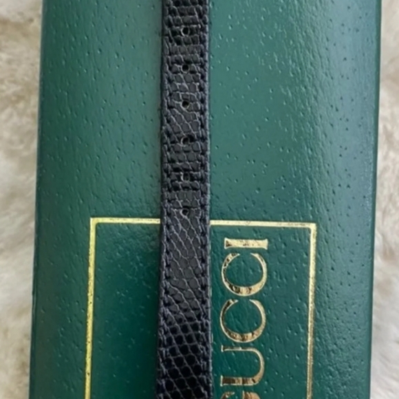 Gucci Watch (Authentic) - Picture 9 of 15